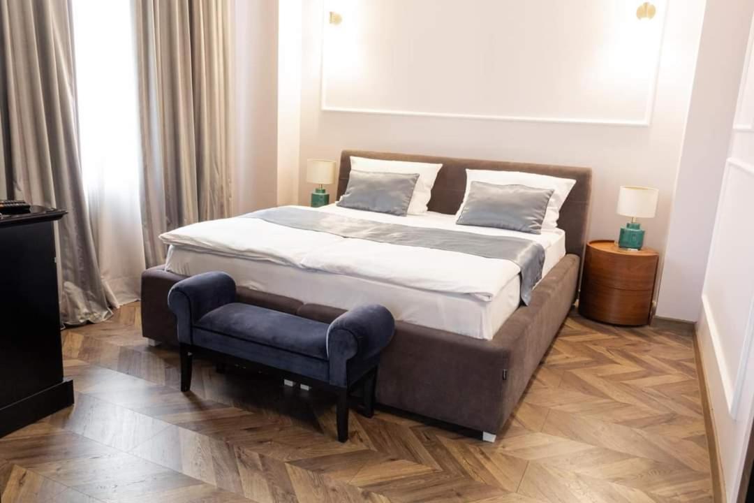 Hotel Balkan Centar ビイェリナ エクステリア 写真