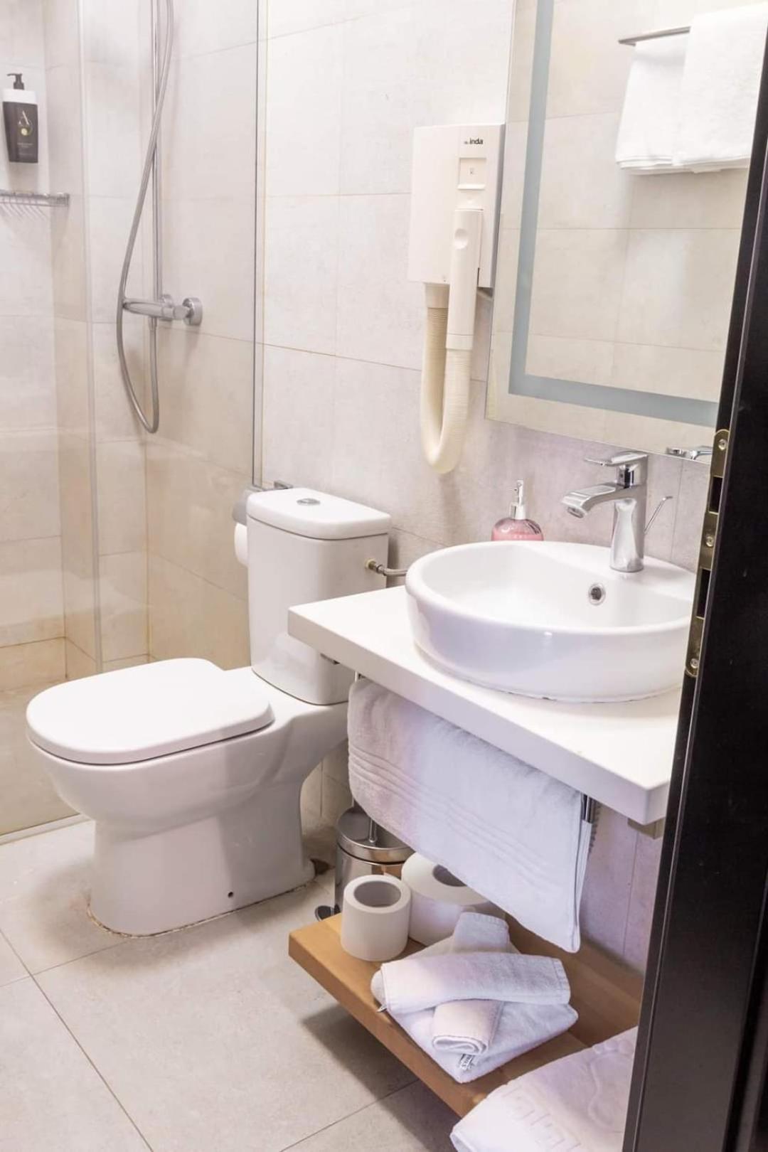 Hotel Balkan Centar ビイェリナ エクステリア 写真