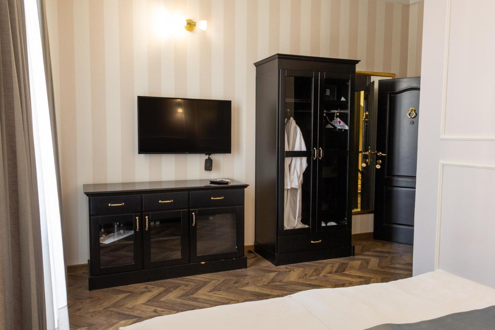 Hotel Balkan Centar ビイェリナ エクステリア 写真
