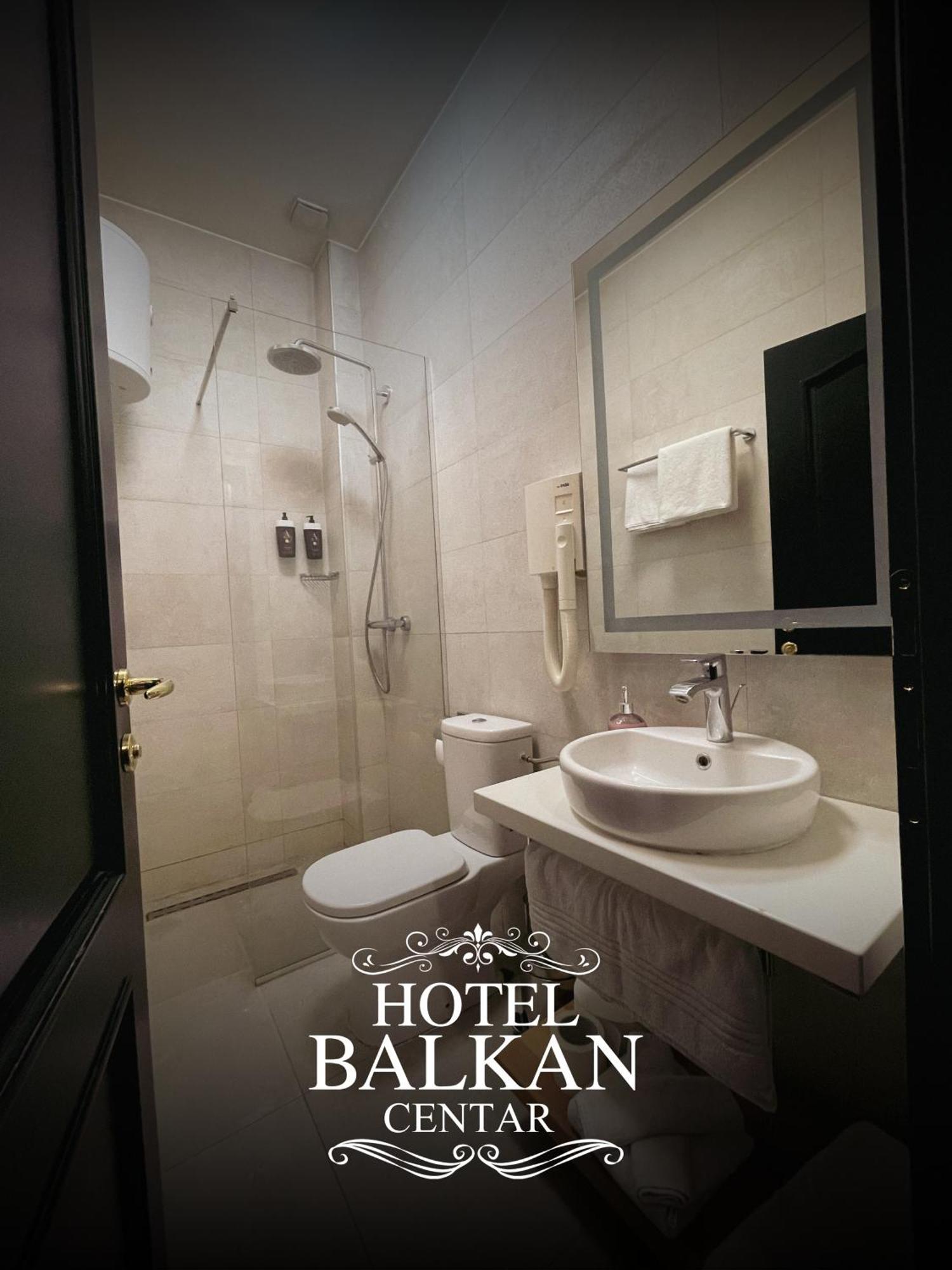 Hotel Balkan Centar ビイェリナ エクステリア 写真
